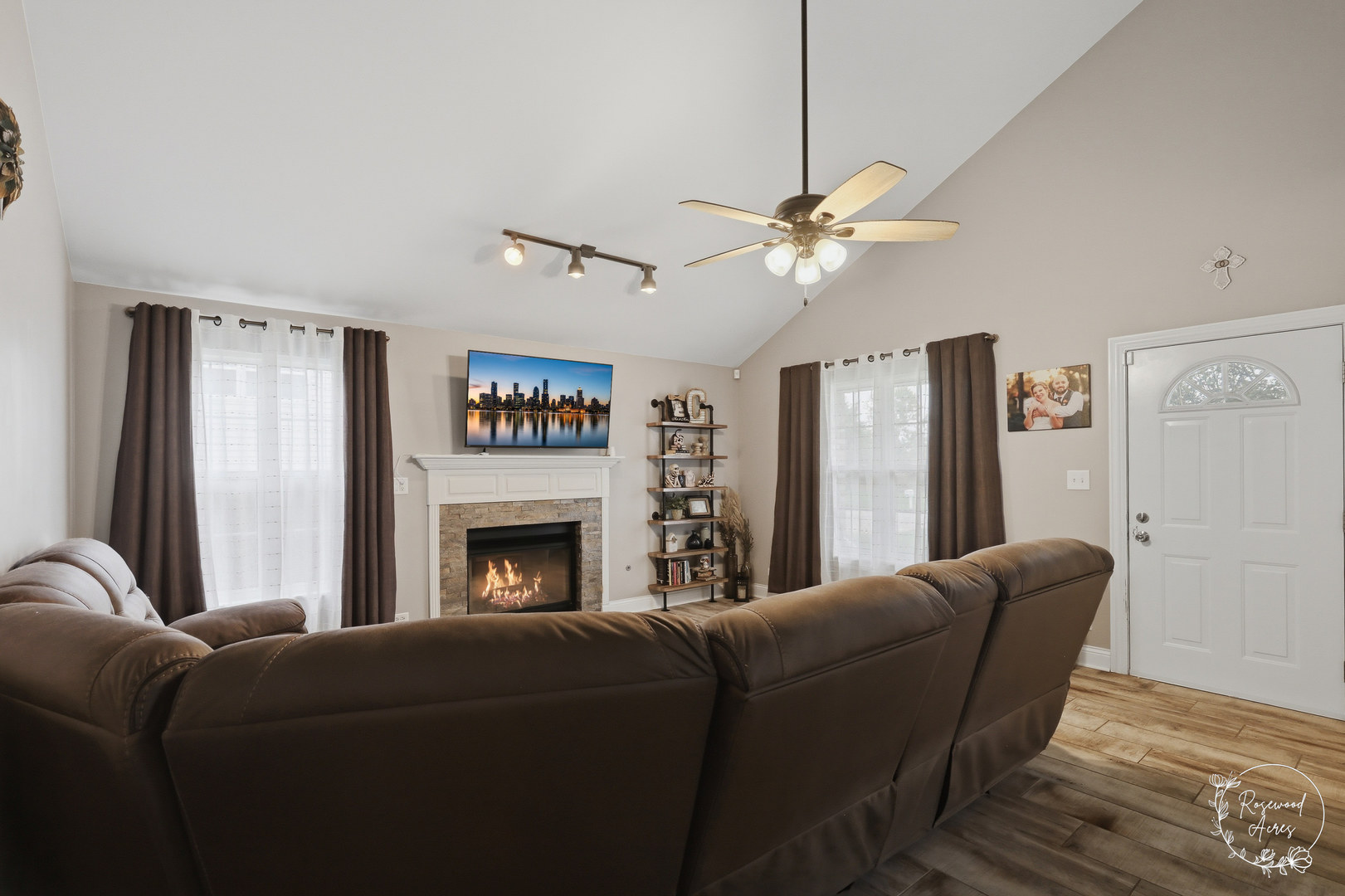 25728 S Linden Avenue Property Photo 6
