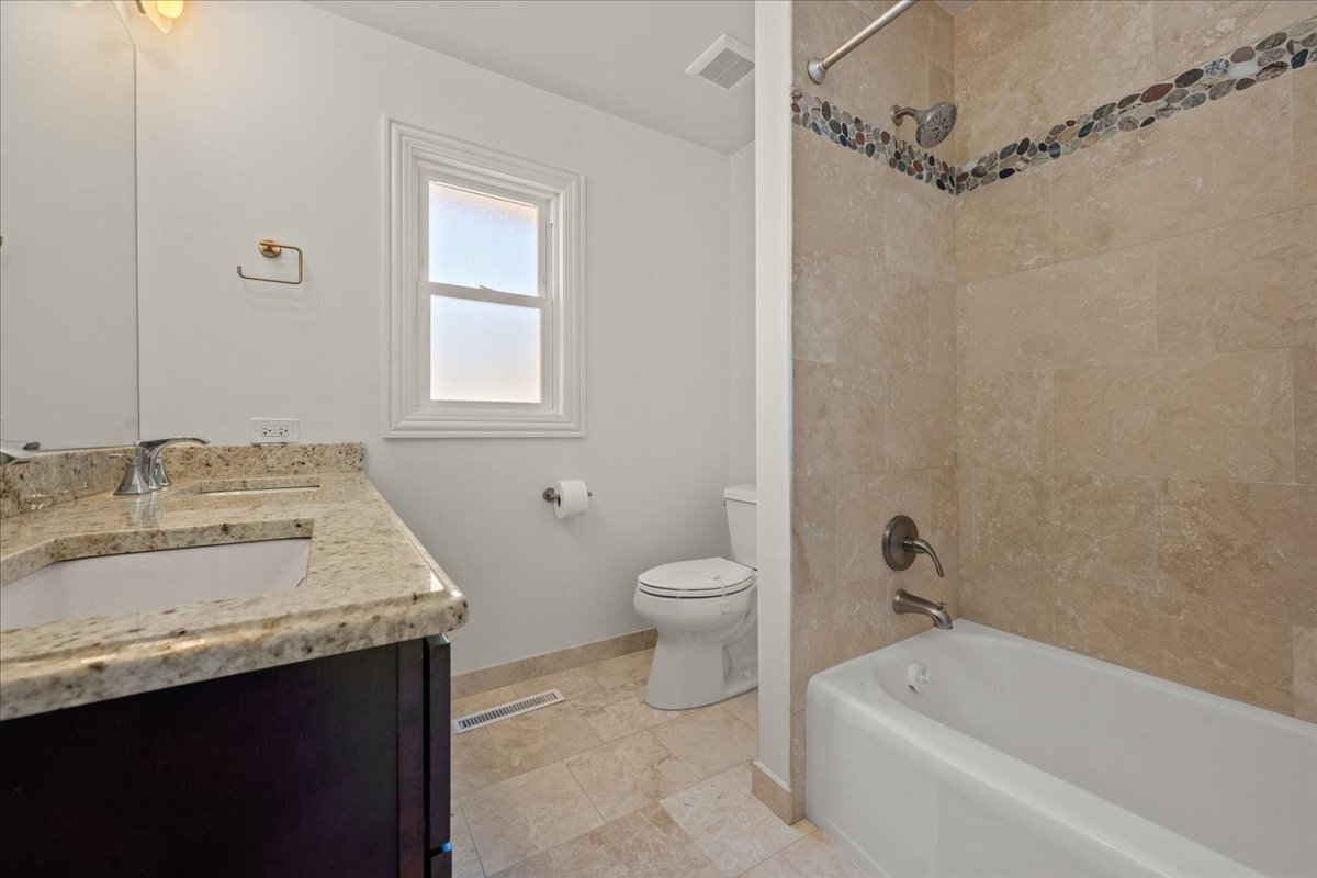 803 Pine Street Property Photo 14