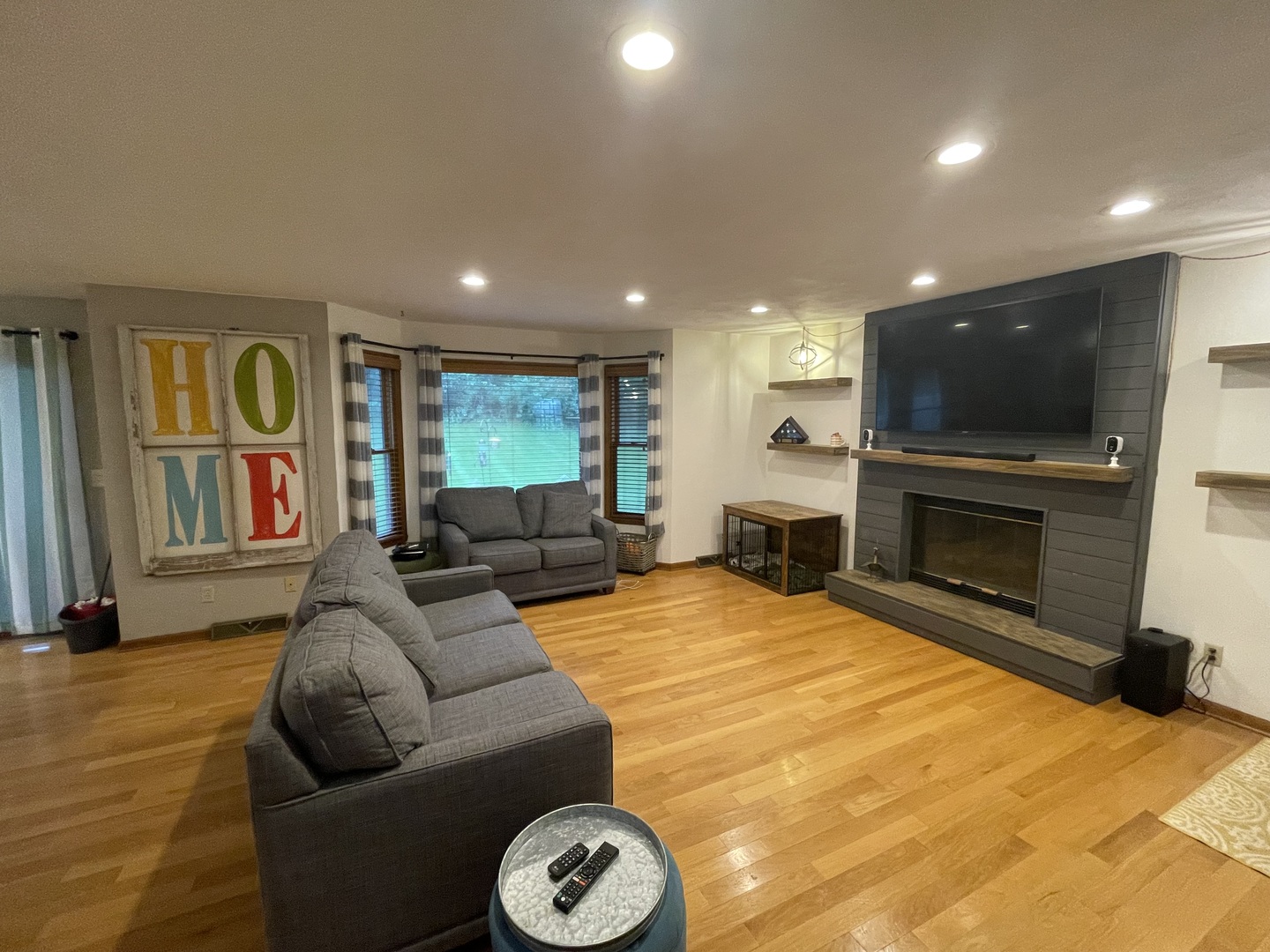 2137 Saint James Avenue Property Photo 4