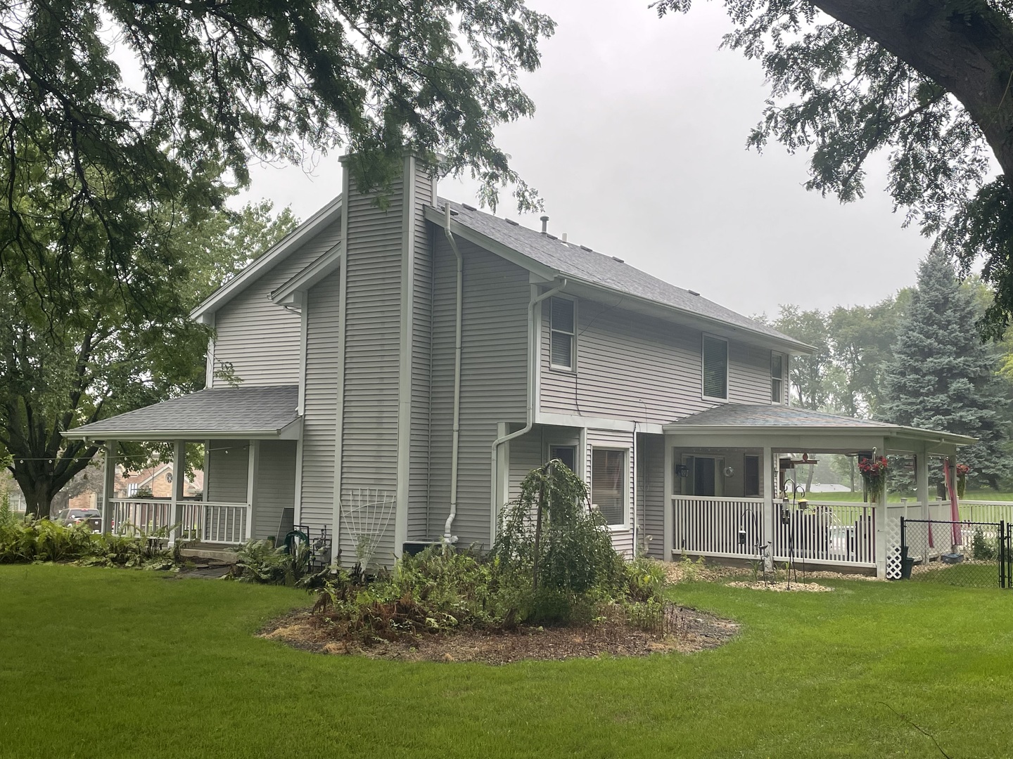 2137 Saint James Avenue Property Photo 29