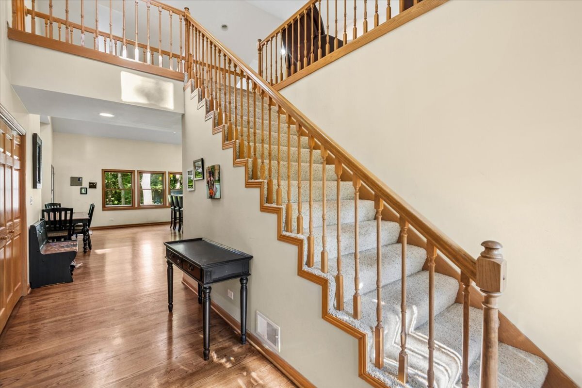 6008 Tomlinson Drive Property Photo 2