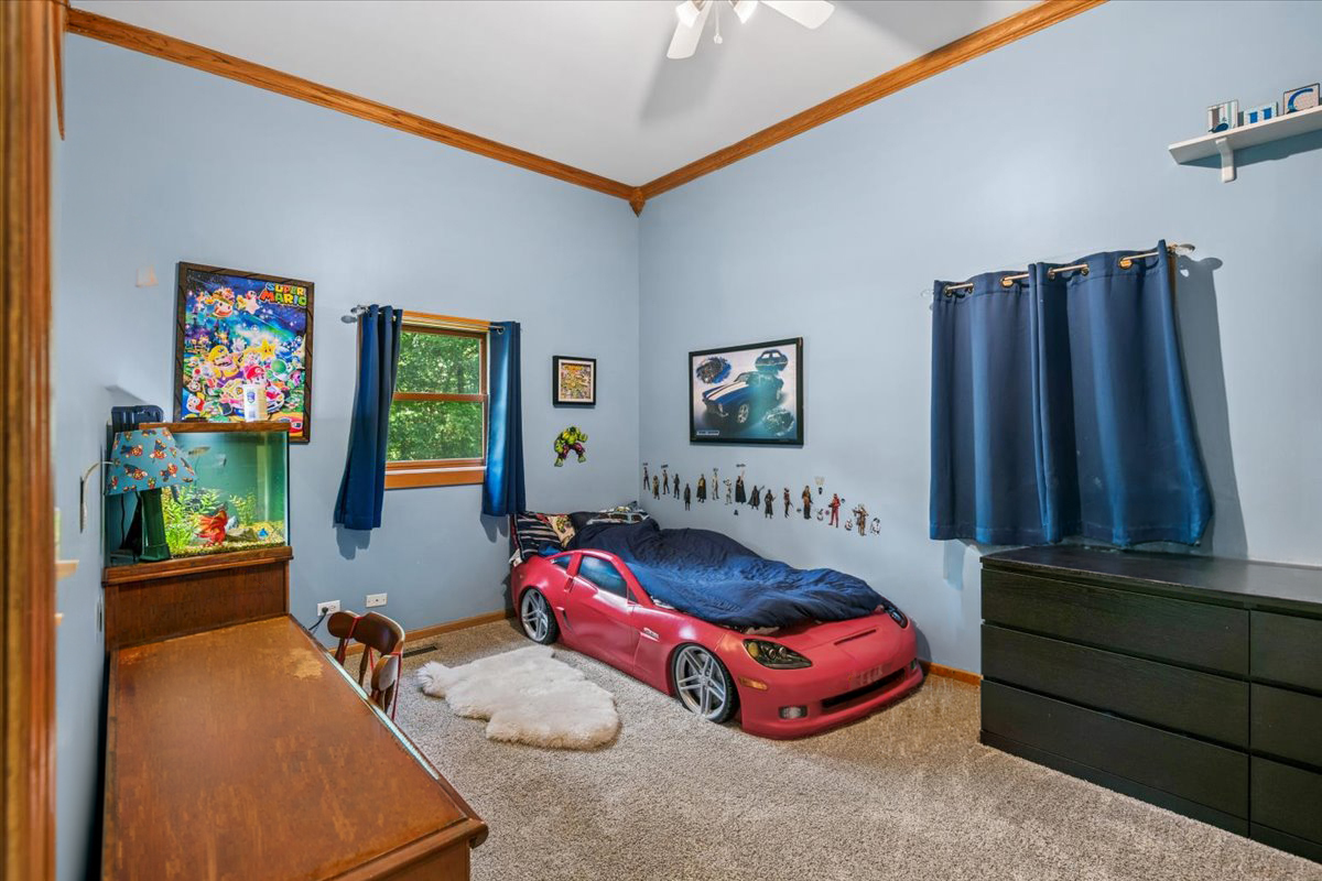 6008 Tomlinson Drive Property Photo 11