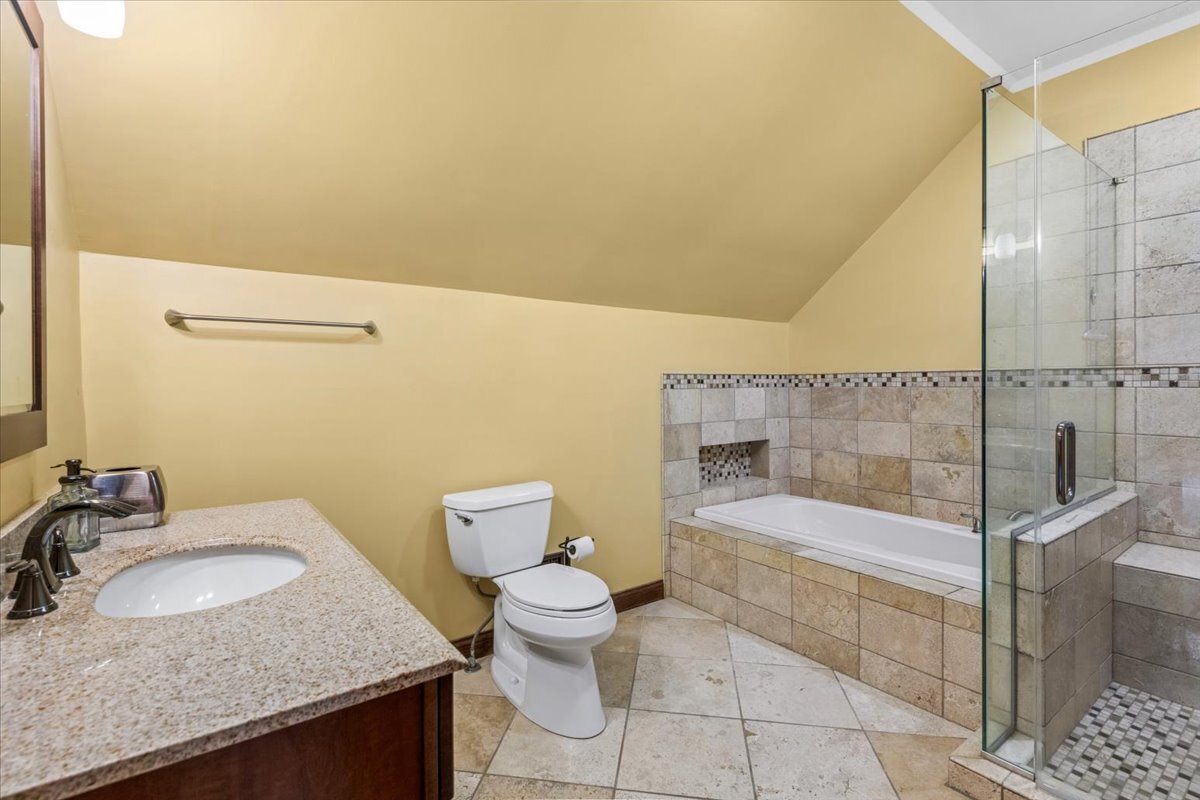 6008 Tomlinson Drive Property Photo 14