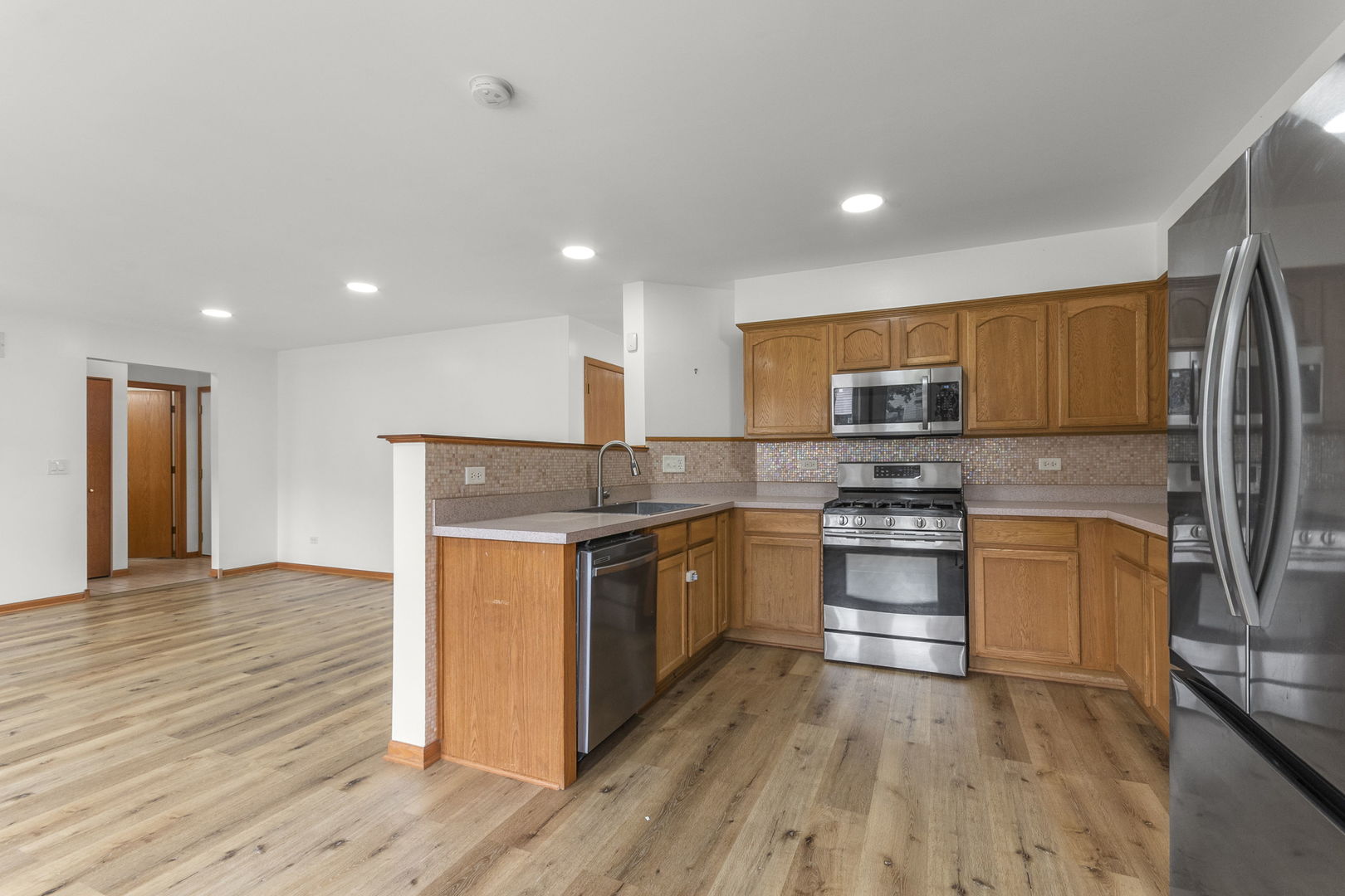 1129 S Wabena Avenue Property Photo 6