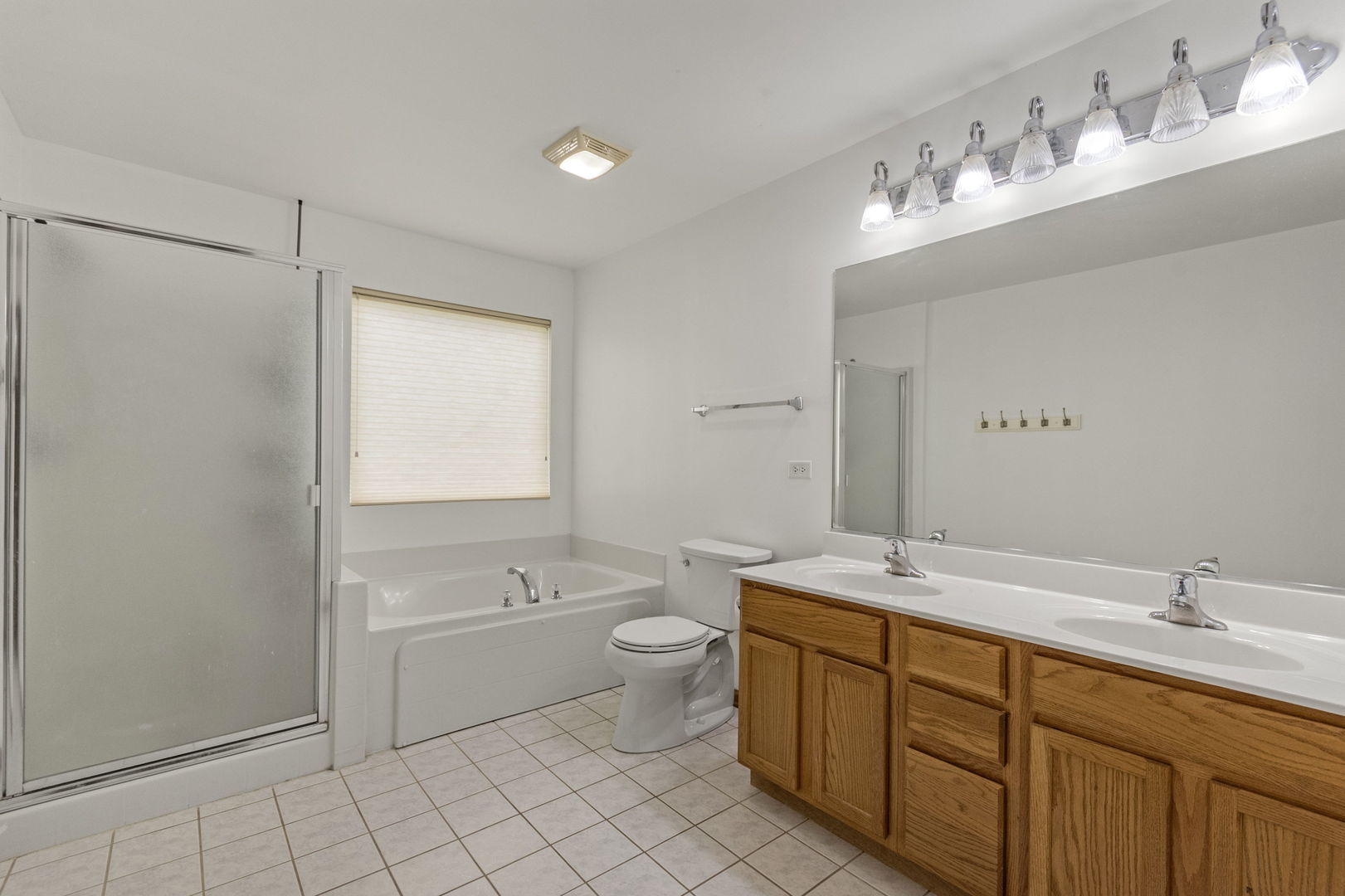 1129 S Wabena Avenue Property Photo 13