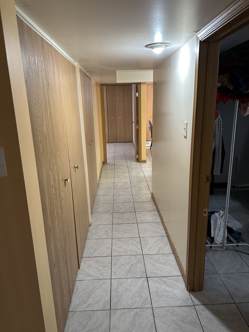 8600 S Kildare Avenue Property Photo 35