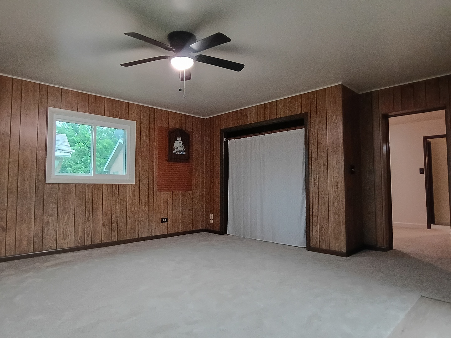 1301 Balmoral Avenue Property Photo 11