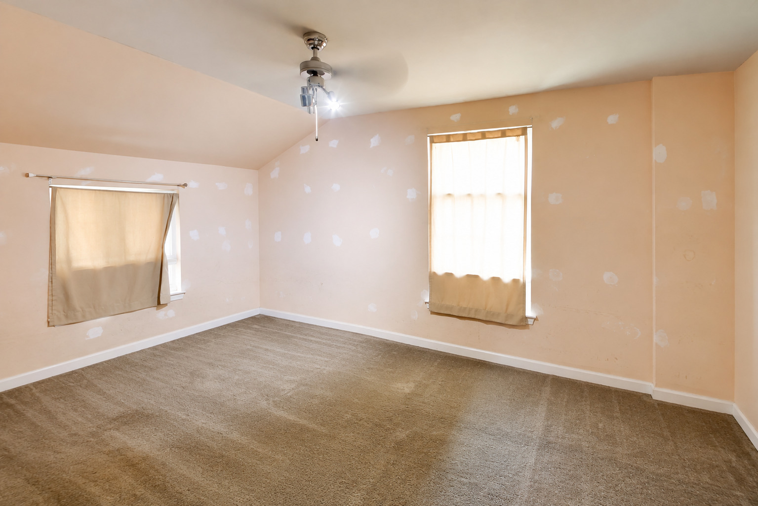 9615 S Bensley Avenue Property Photo 8