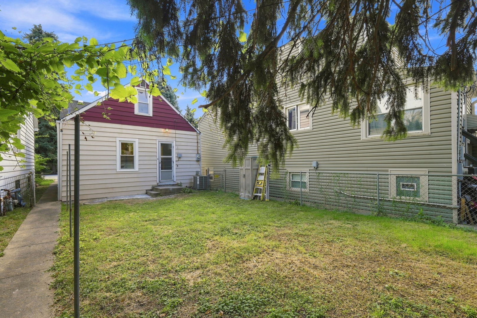 4438 N Narragansett Avenue Property Photo 25