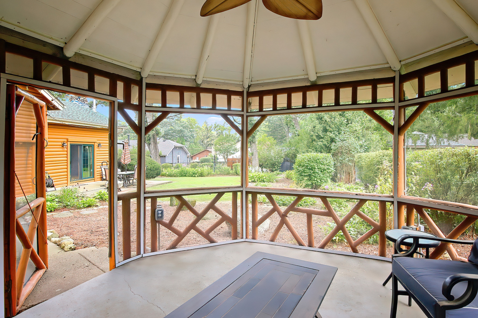 7706 Arbor Road Property Photo 16