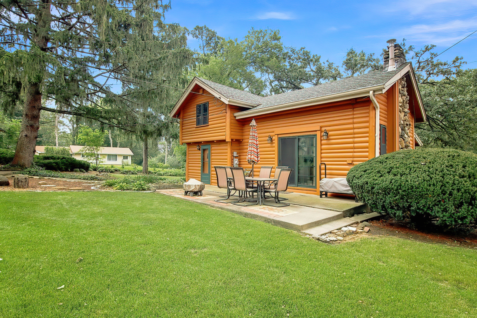 7706 Arbor Road Property Photo 17