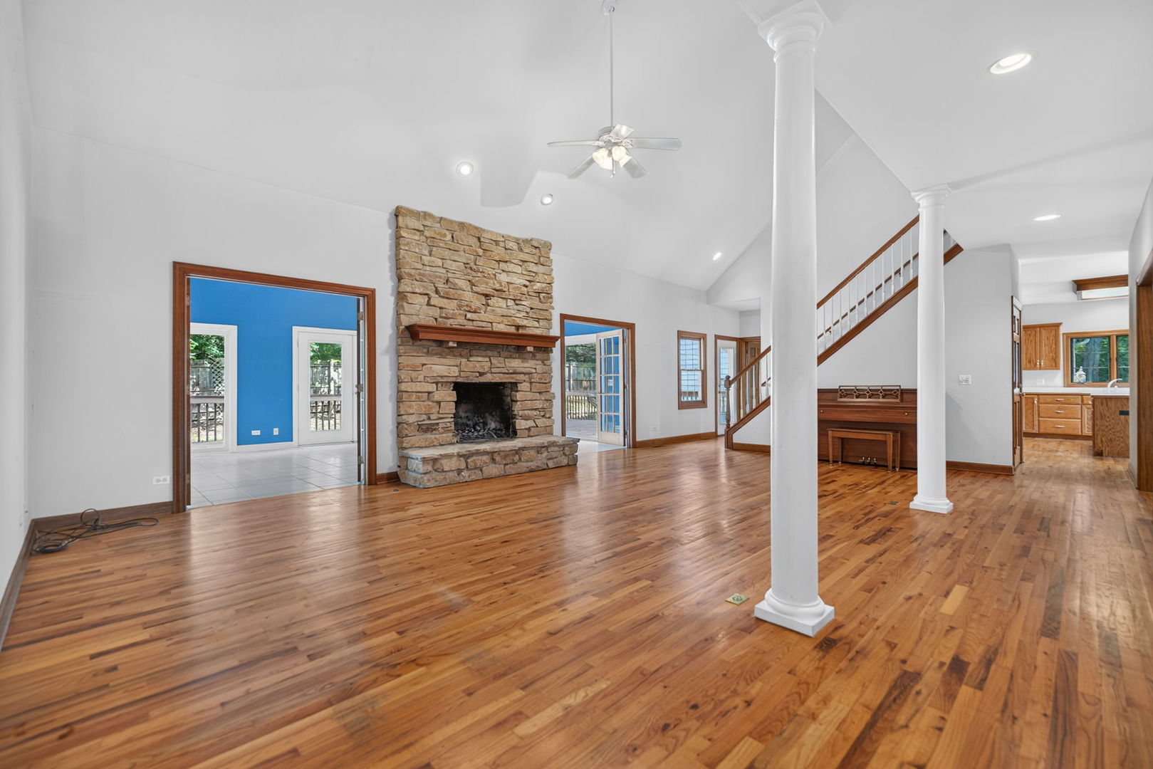 4n760 S Circle Drive Property Photo 4
