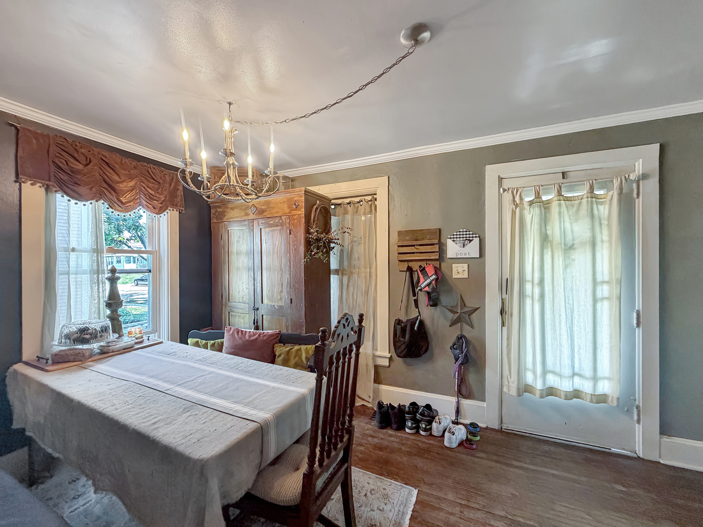 428 W Chestnut Street Property Photo 11