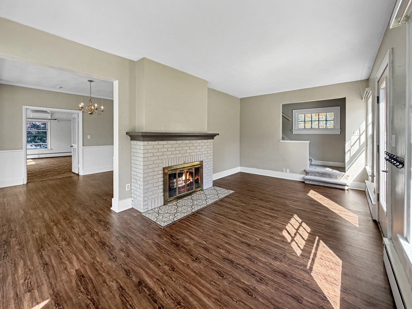 422 S Park Boulevard Property Photo 4