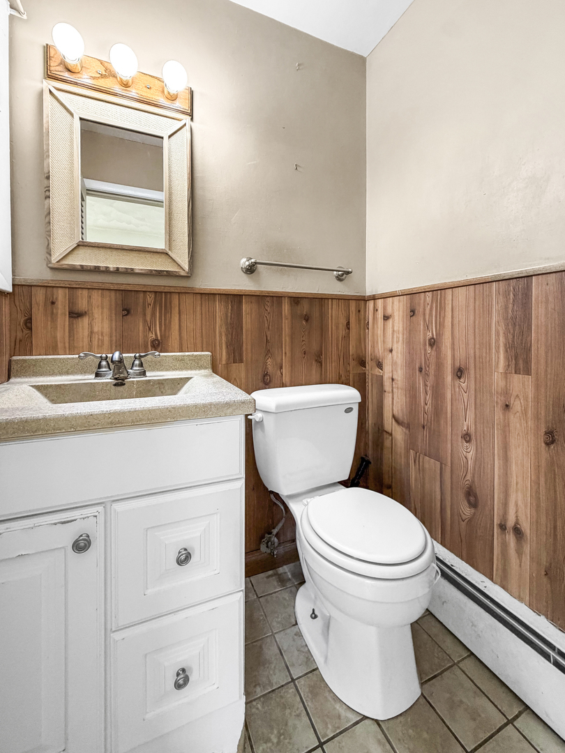 422 S Park Boulevard Property Photo 12