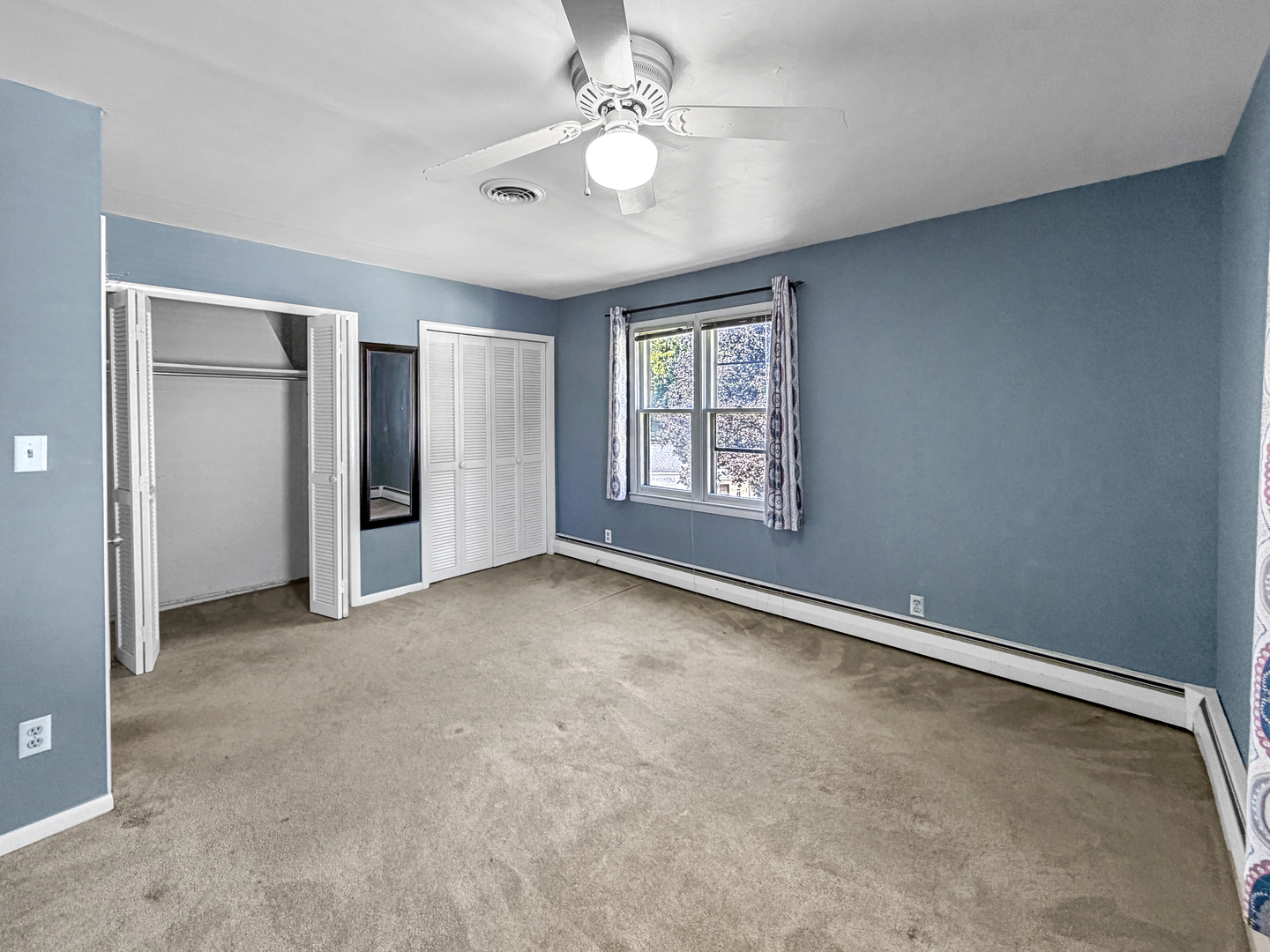 422 S Park Boulevard Property Photo 17