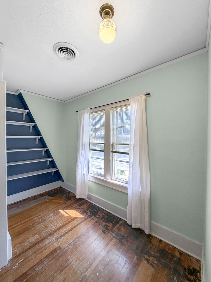 422 S Park Boulevard Property Photo 21