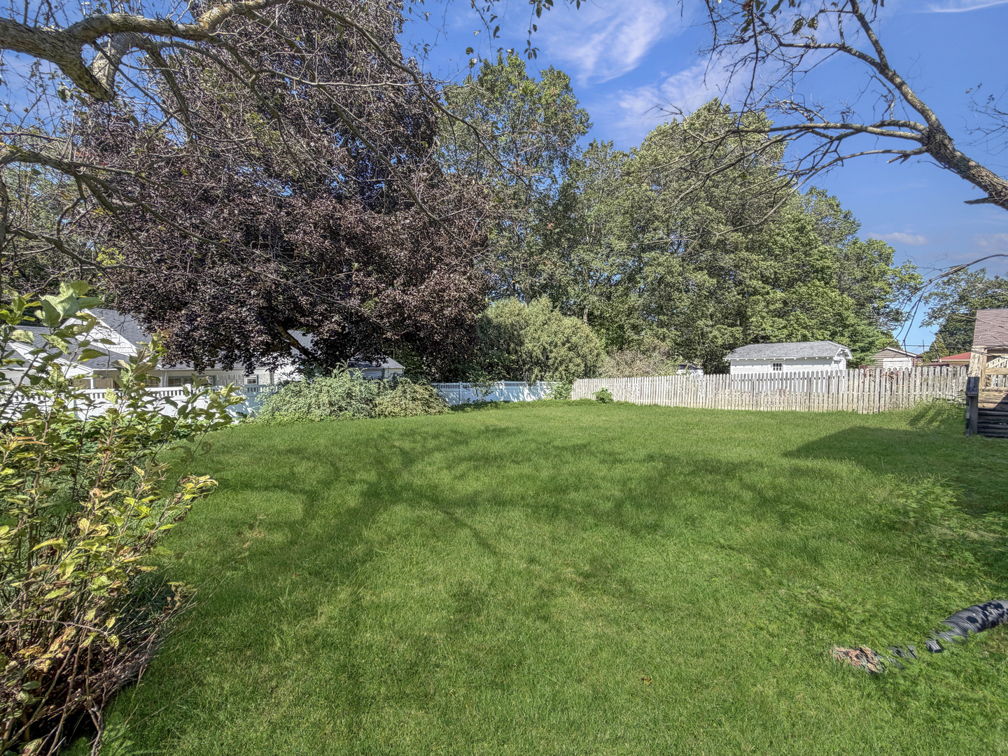 422 S Park Boulevard Property Photo 24