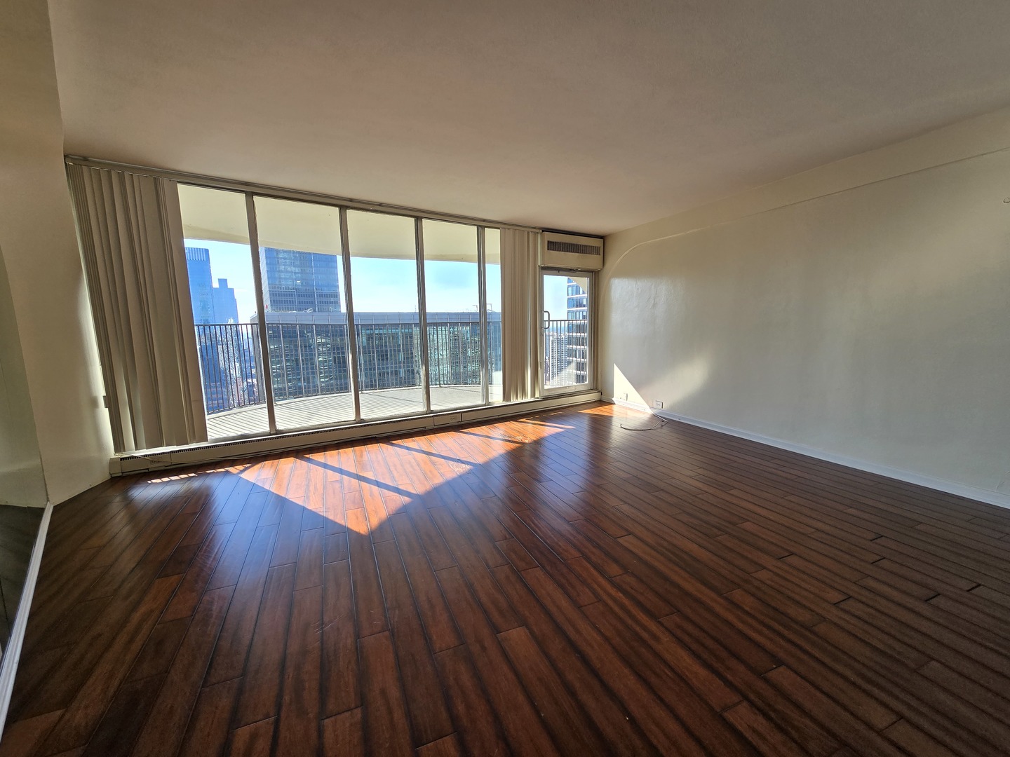300 N State Street 5501 Property Photo 3