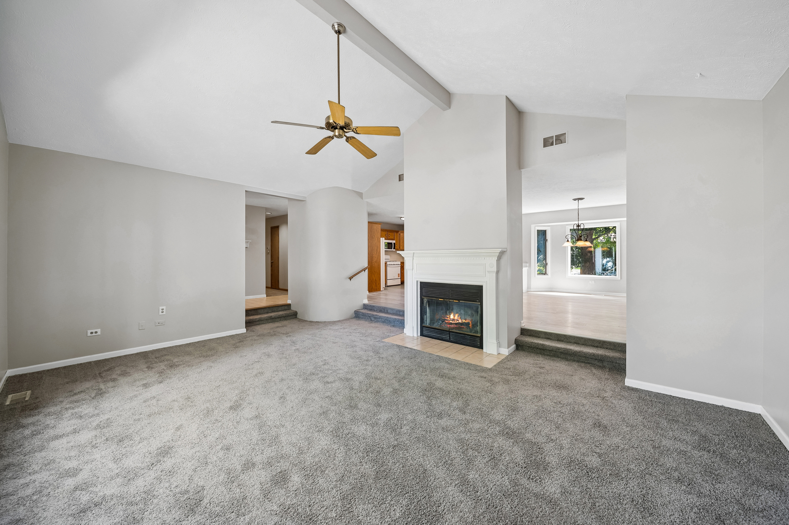 16107 S Howard Street Property Photo 4