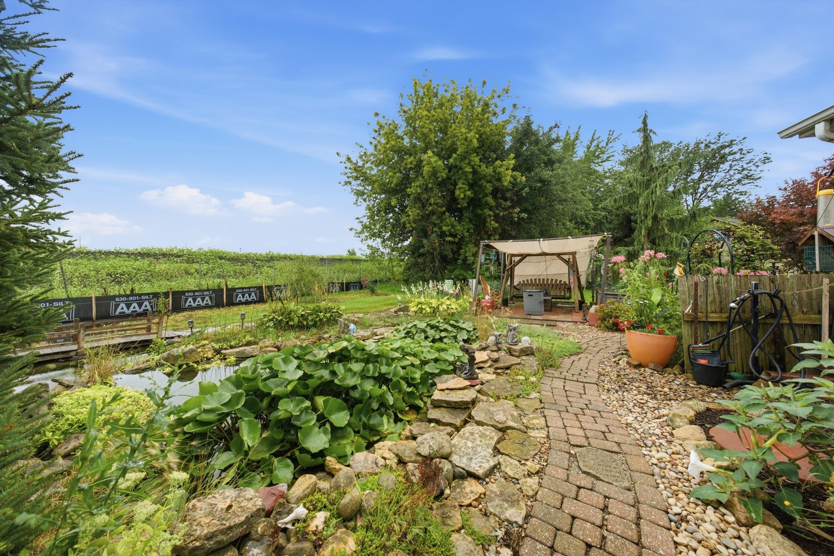 24208 W Frances Court Property Photo 18