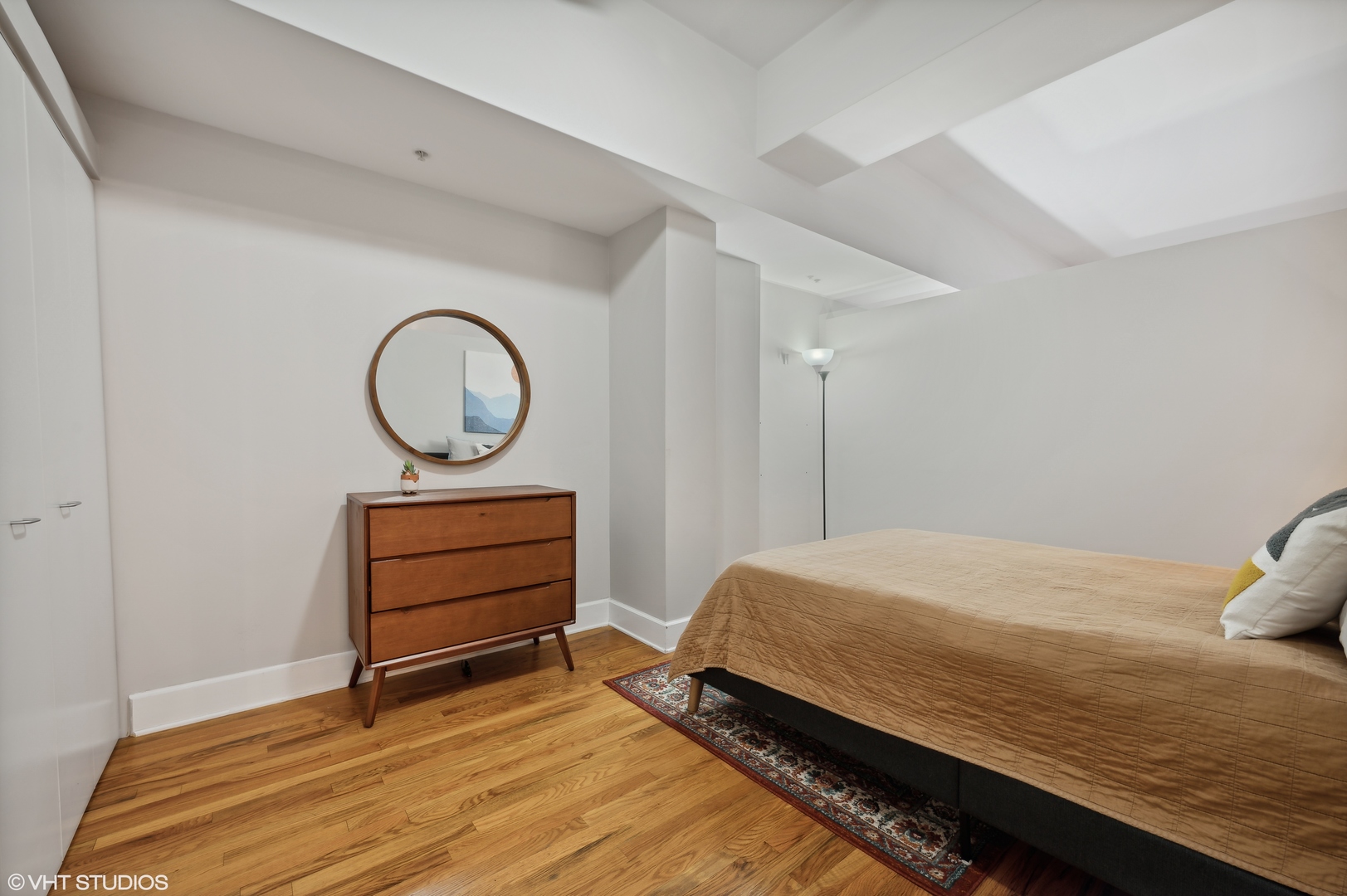 165 N Canal Street 602 Property Photo 12