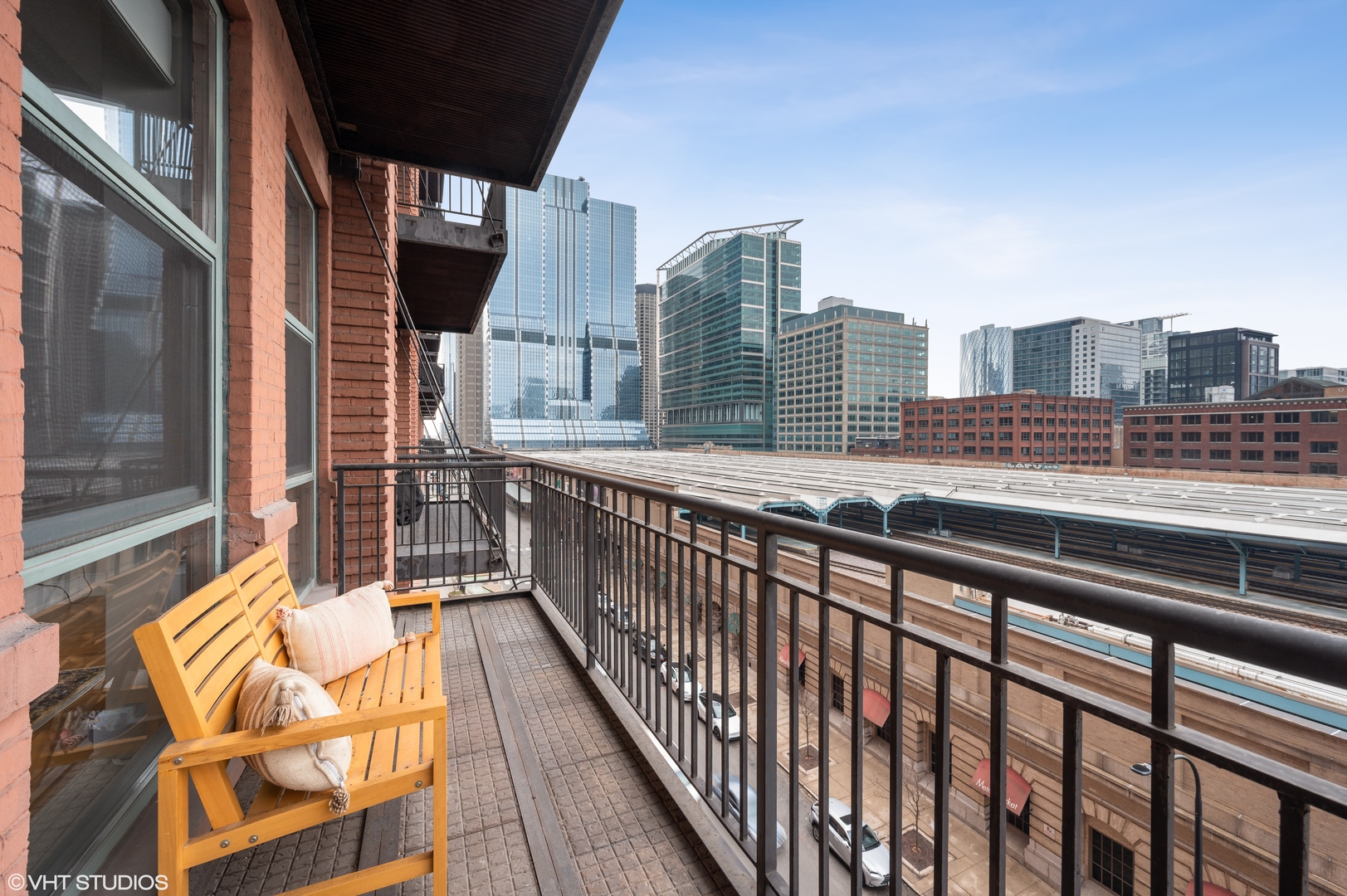 165 N Canal Street 602 Property Photo 15