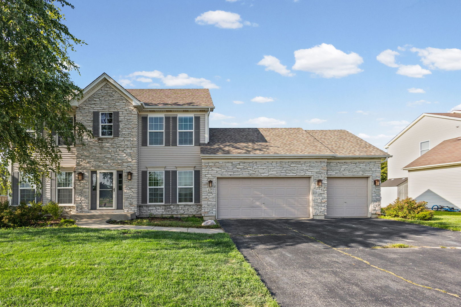 435 Shadow Wood Drive Property Photo 1