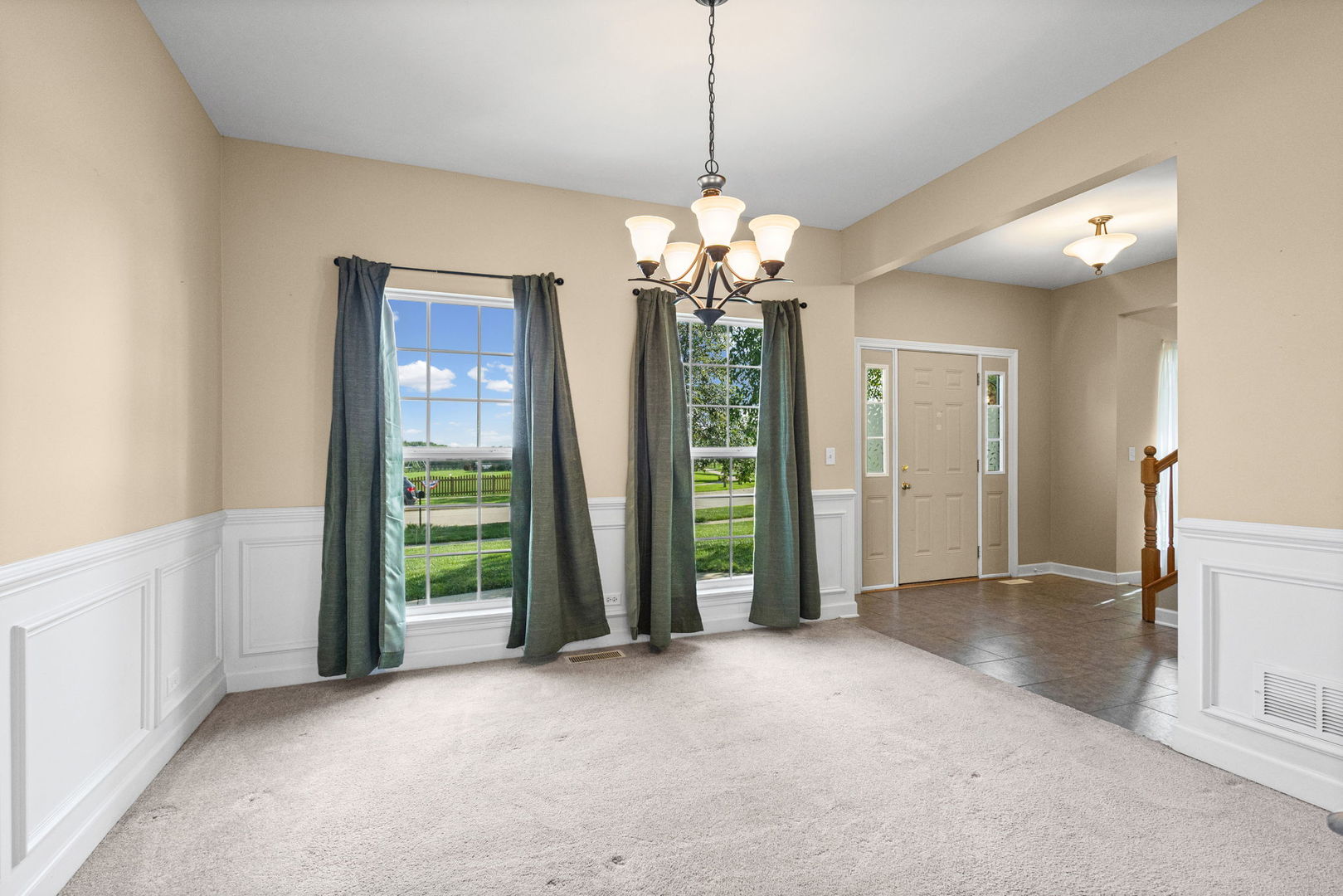 435 Shadow Wood Drive Property Photo 3