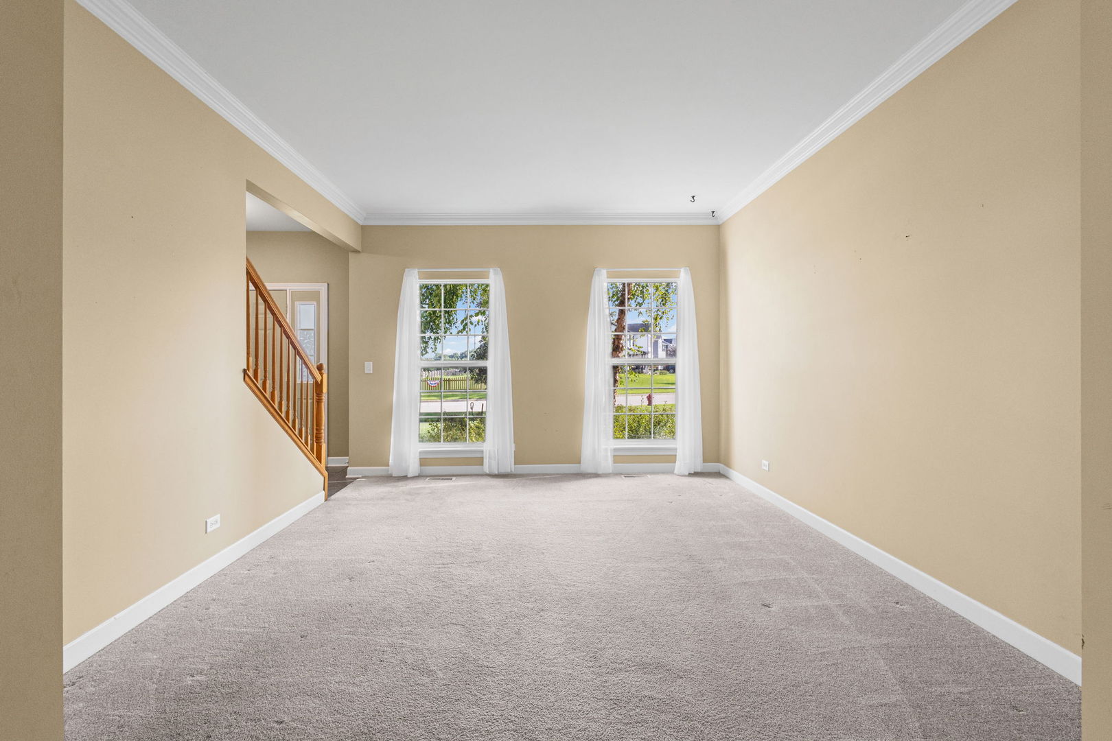435 Shadow Wood Drive Property Photo 4