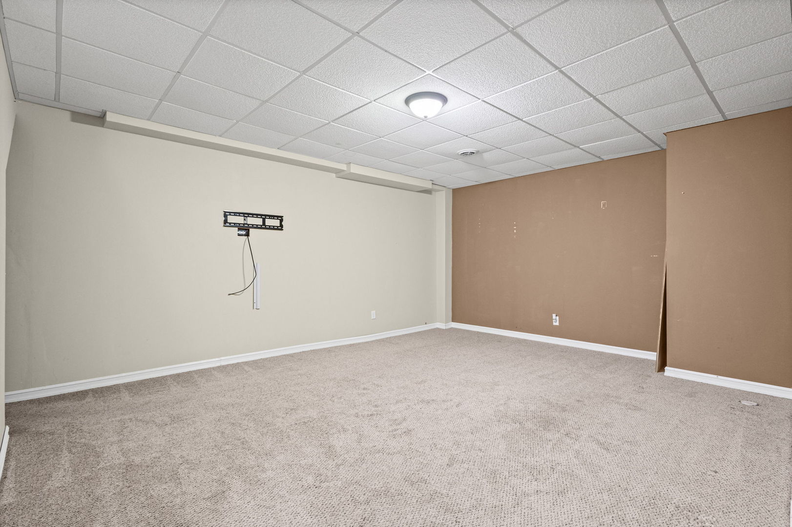 435 Shadow Wood Drive Property Photo 24