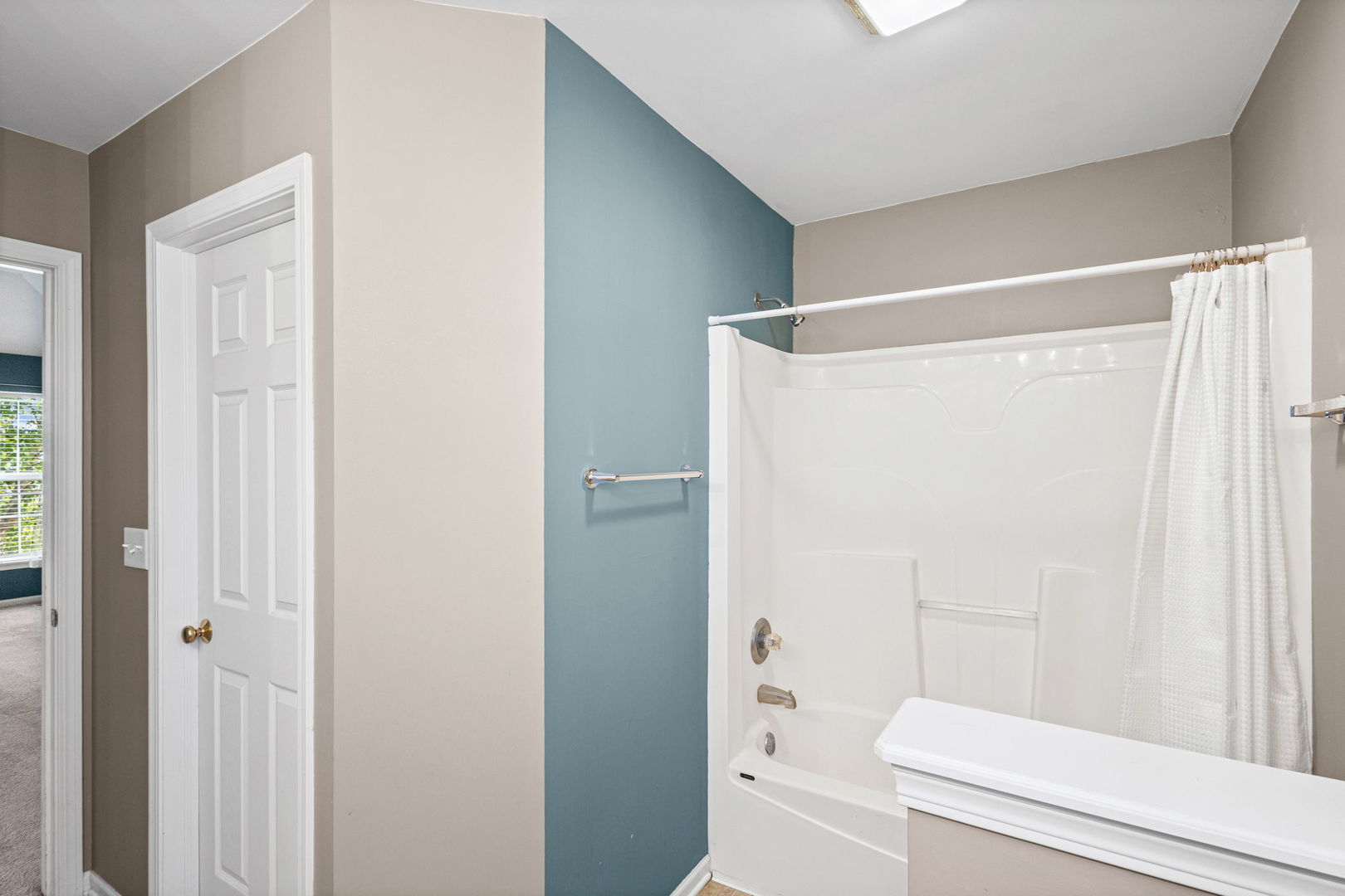 435 Shadow Wood Drive Property Photo 28