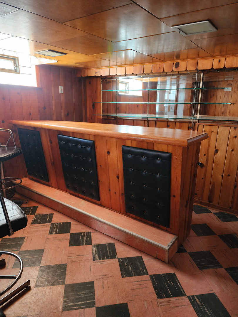 12200 S Yale Avenue Property Photo 12