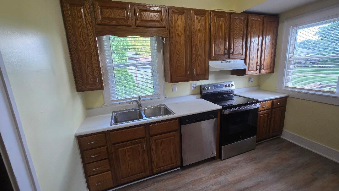 345 7th Avenue North Property Photo 9