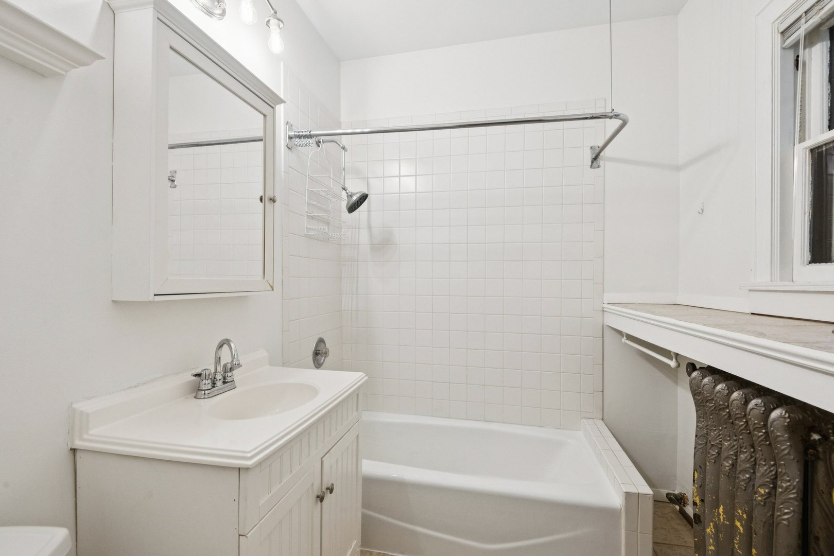 807 Greenleaf Street 2 Property Photo 17