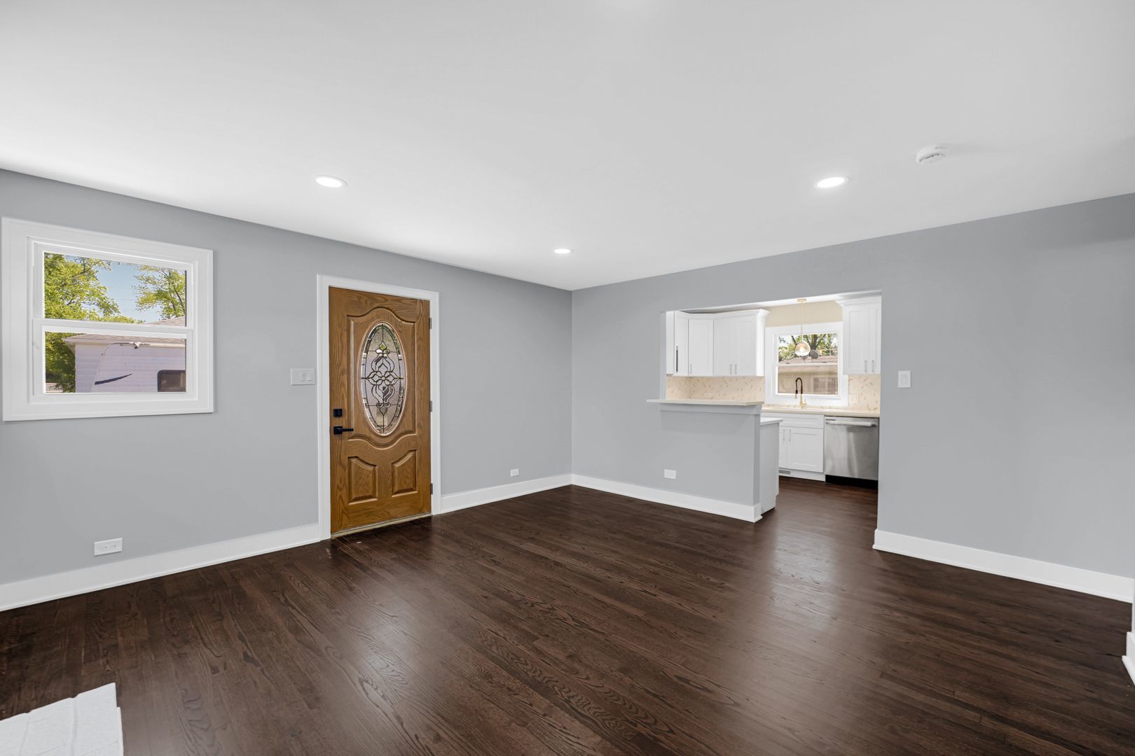 6409 W 85th Place Property Photo 4