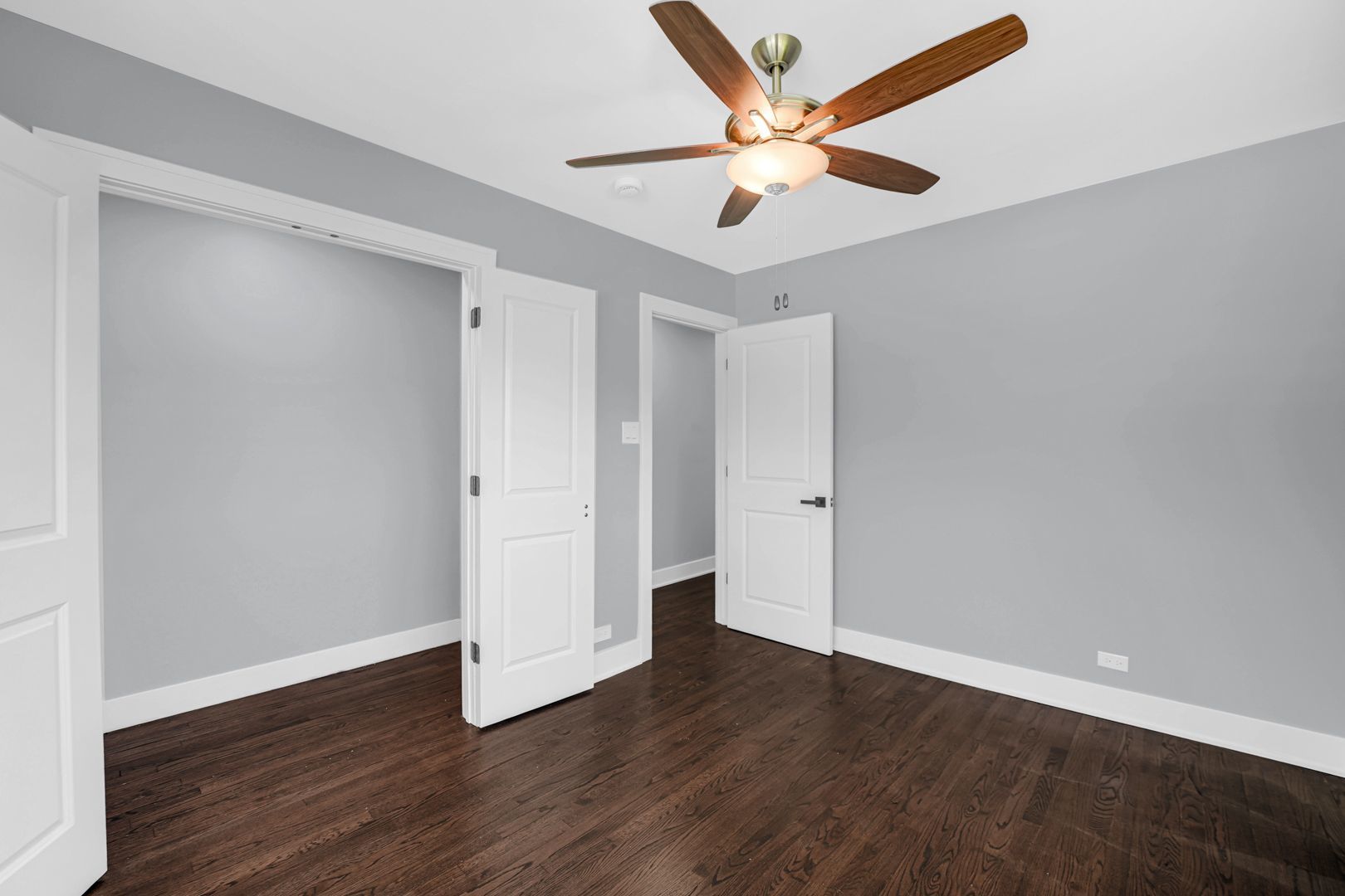 6409 W 85th Place Property Photo 8