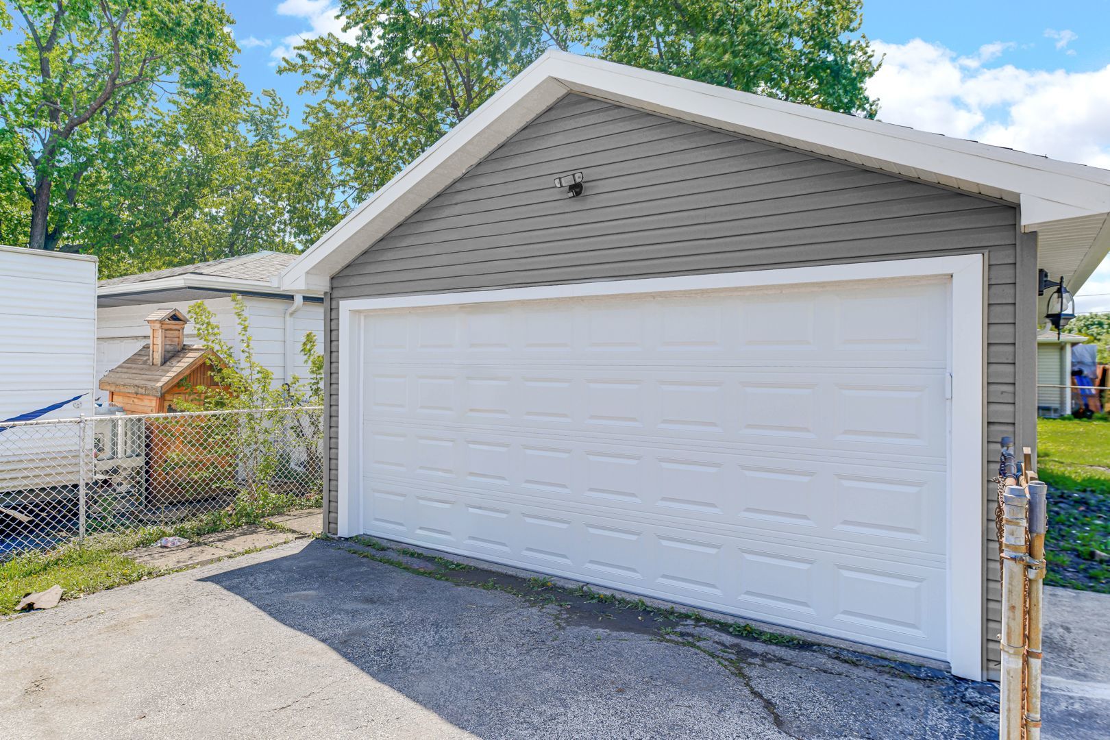 6409 W 85th Place Property Photo 15