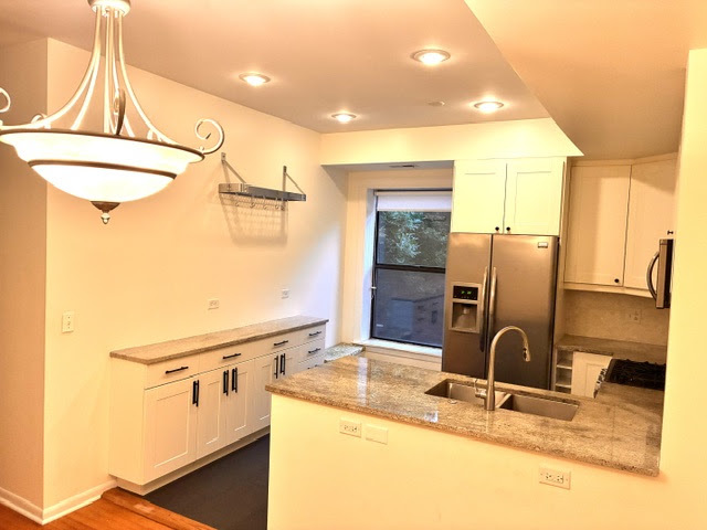 2458 W Eastwood Avenue 2 Property Photo 10
