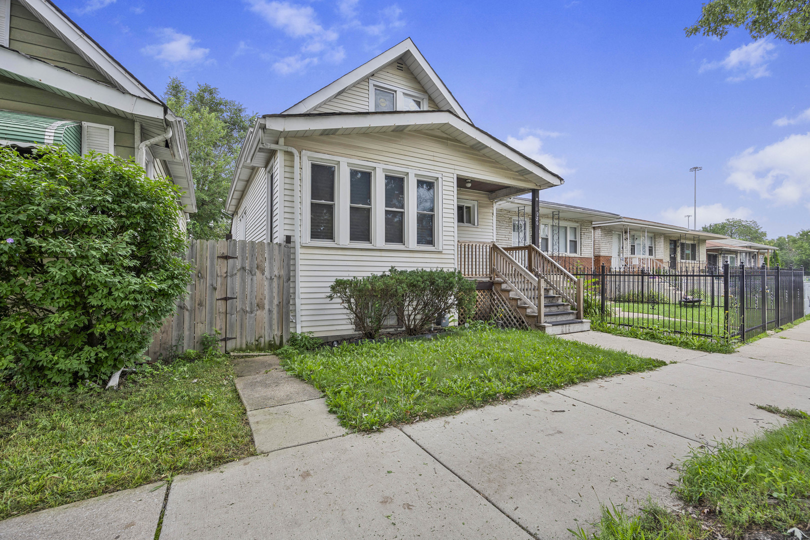 9926 S Wentworth Avenue Property Photo 2