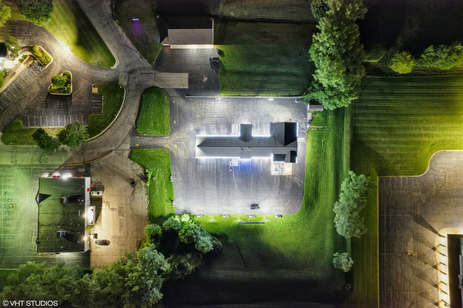 731 Midwest Court Property Photo 14