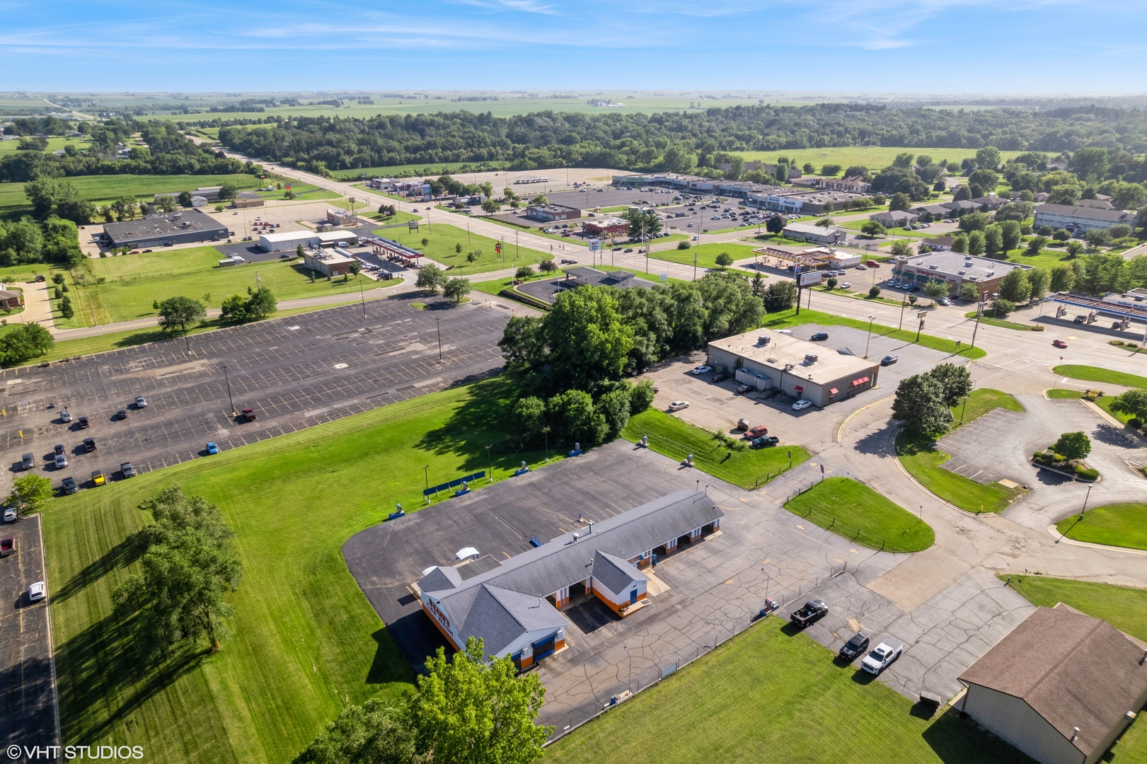 731 Midwest Court Property Photo 46