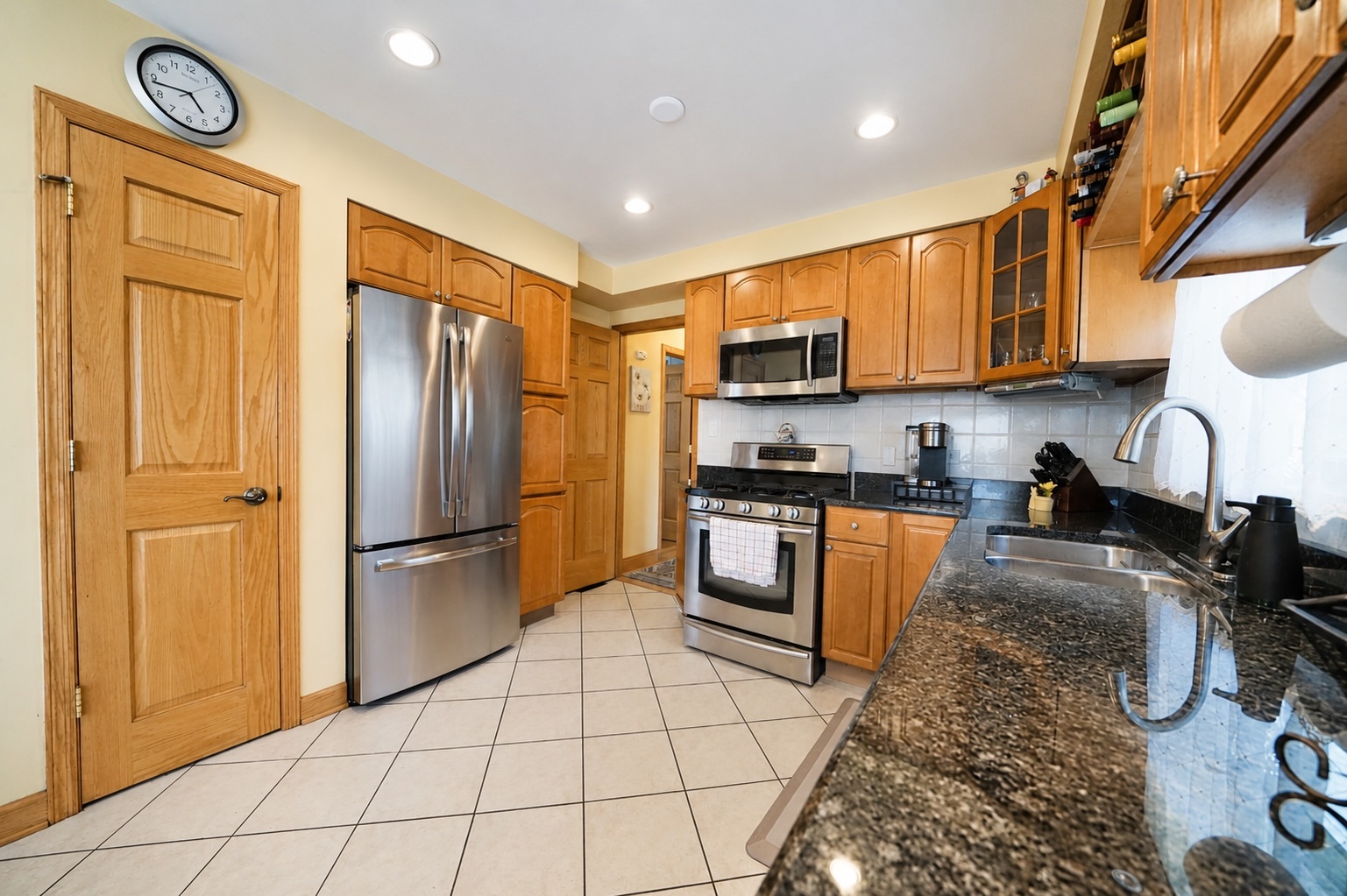 4333 N Oleander Avenue Property Photo 15