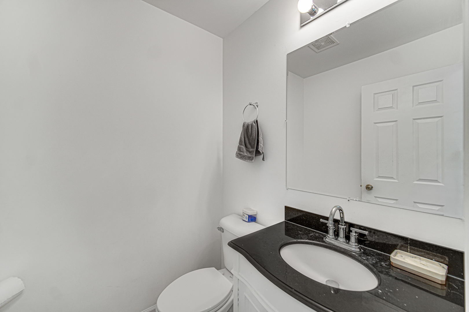 673 E Fountainview Drive 673 Property Photo 17