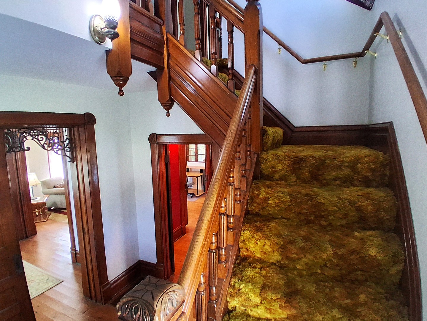305 Hodgson Street Property Photo 39