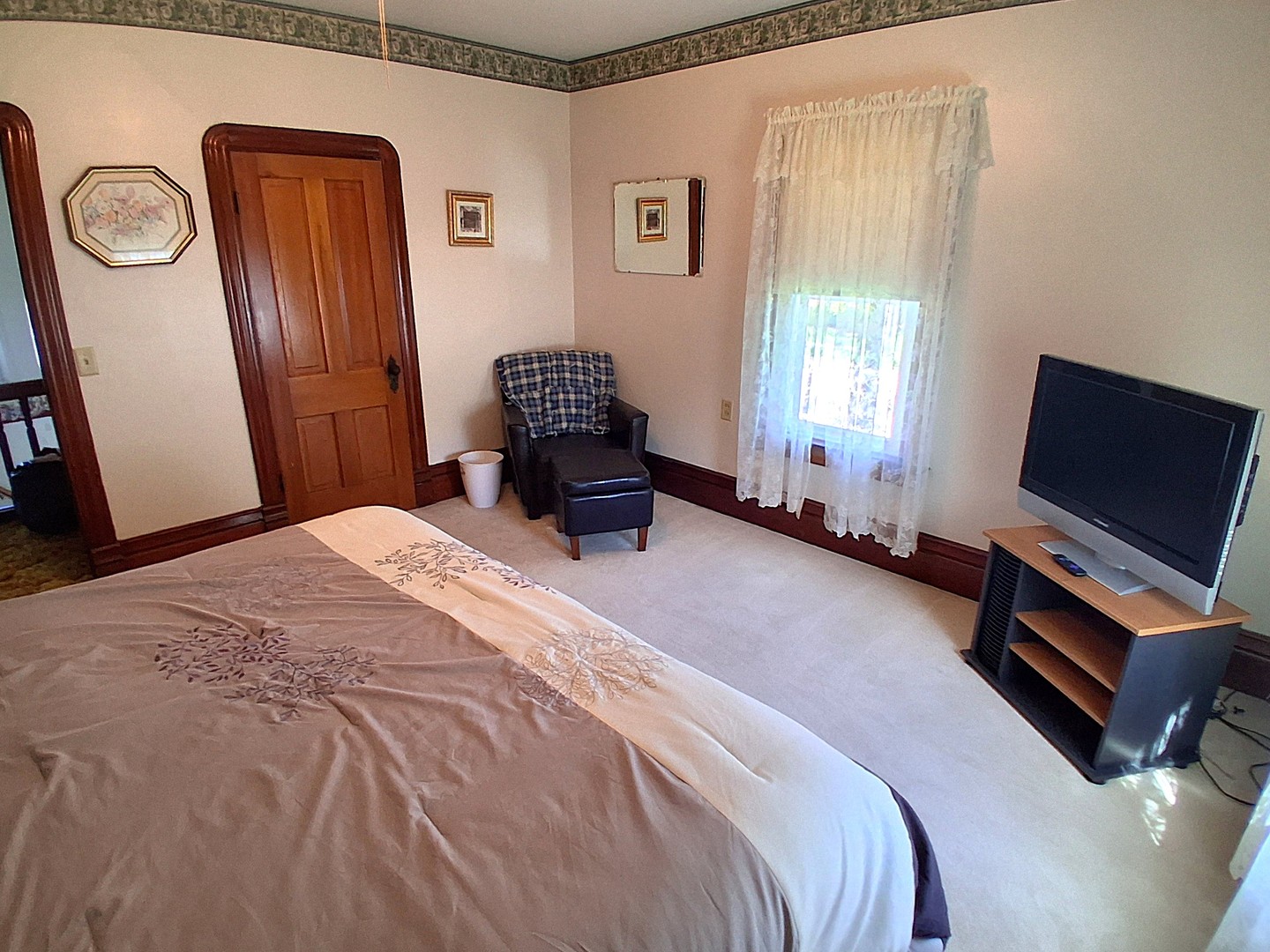 305 Hodgson Street Property Photo 42