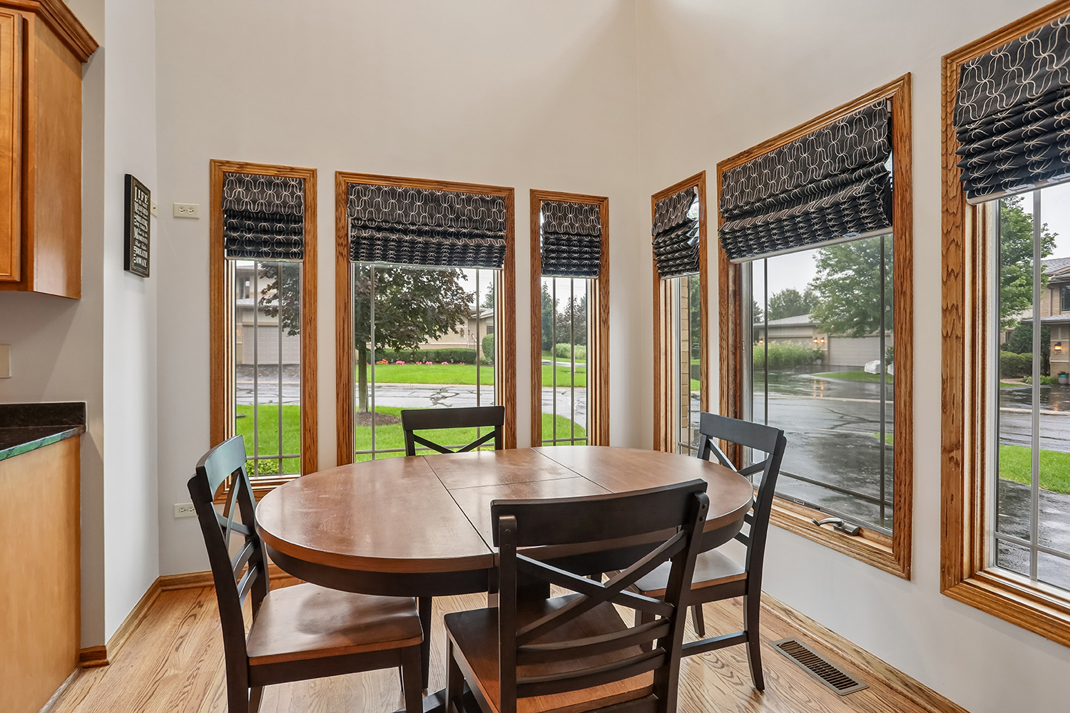 20467 Falling Water Circle Property Photo 7