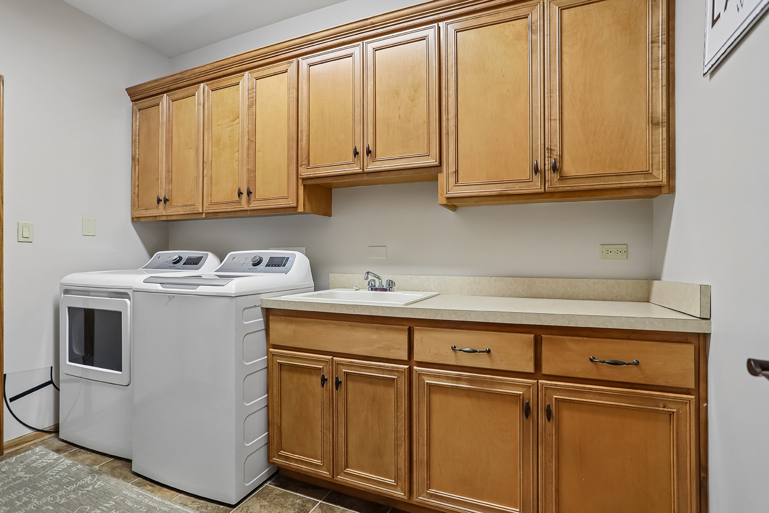 20467 Falling Water Circle Property Photo 14