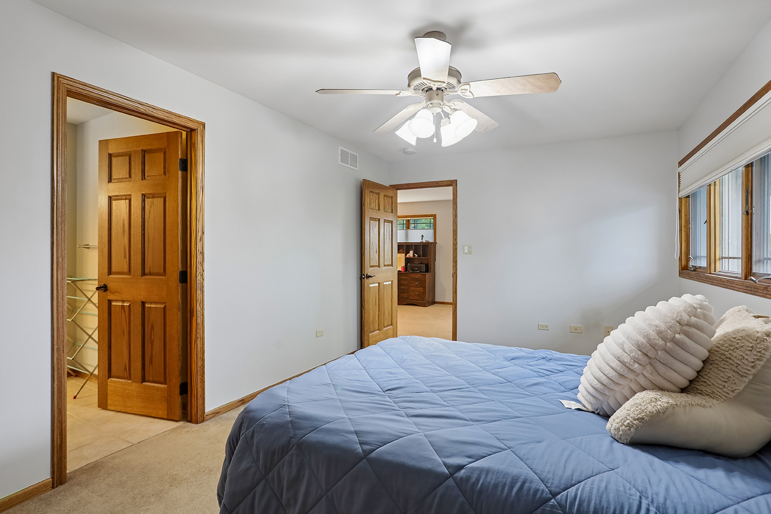 20467 Falling Water Circle Property Photo 25
