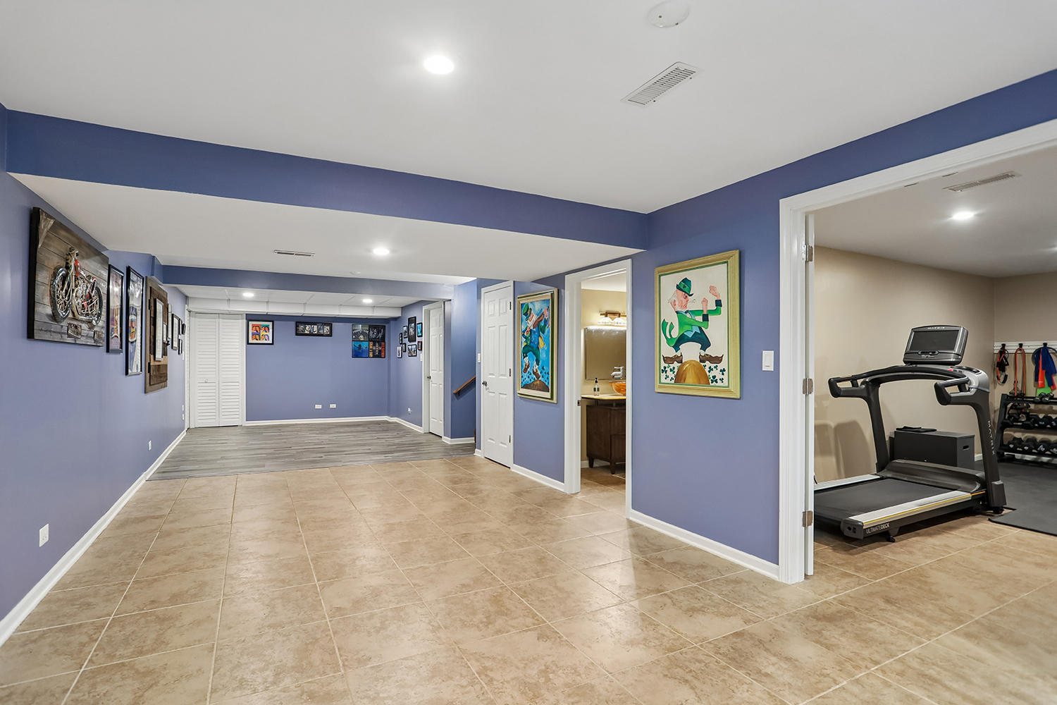 20467 Falling Water Circle Property Photo 29